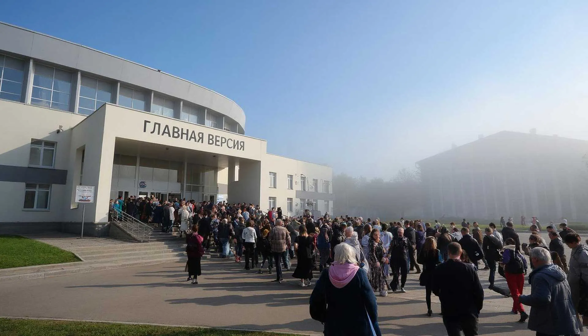 Устранение дублей страниц через 301 редирект и канонический URL — консолидация SEO-веса на главной версии